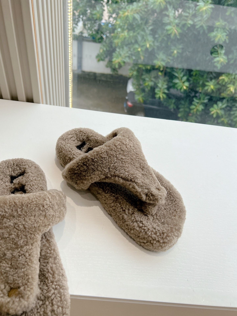 Loewe Slippers